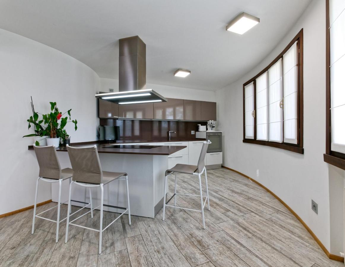 Nifty Intera Villa Con Piscina Relax, Idromassaggio E Sauna Muscletto 외부 사진
